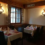 Petit Paradis