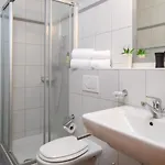 Petit Paradis