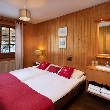 イン Petit Paradis