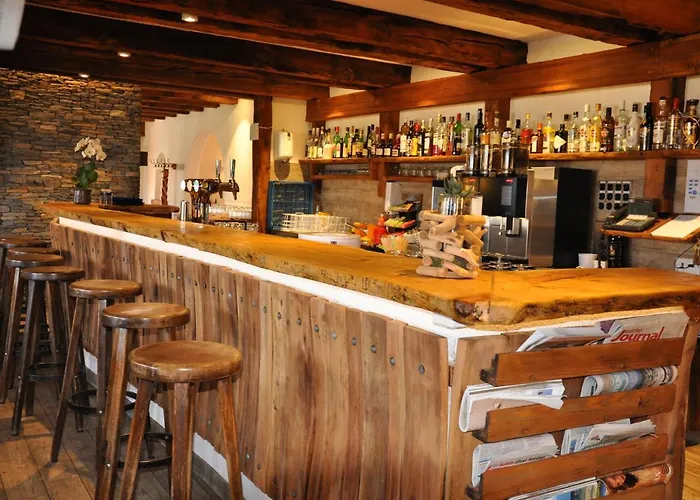 Petit Paradis Han/Misafirhane Crans-Montana